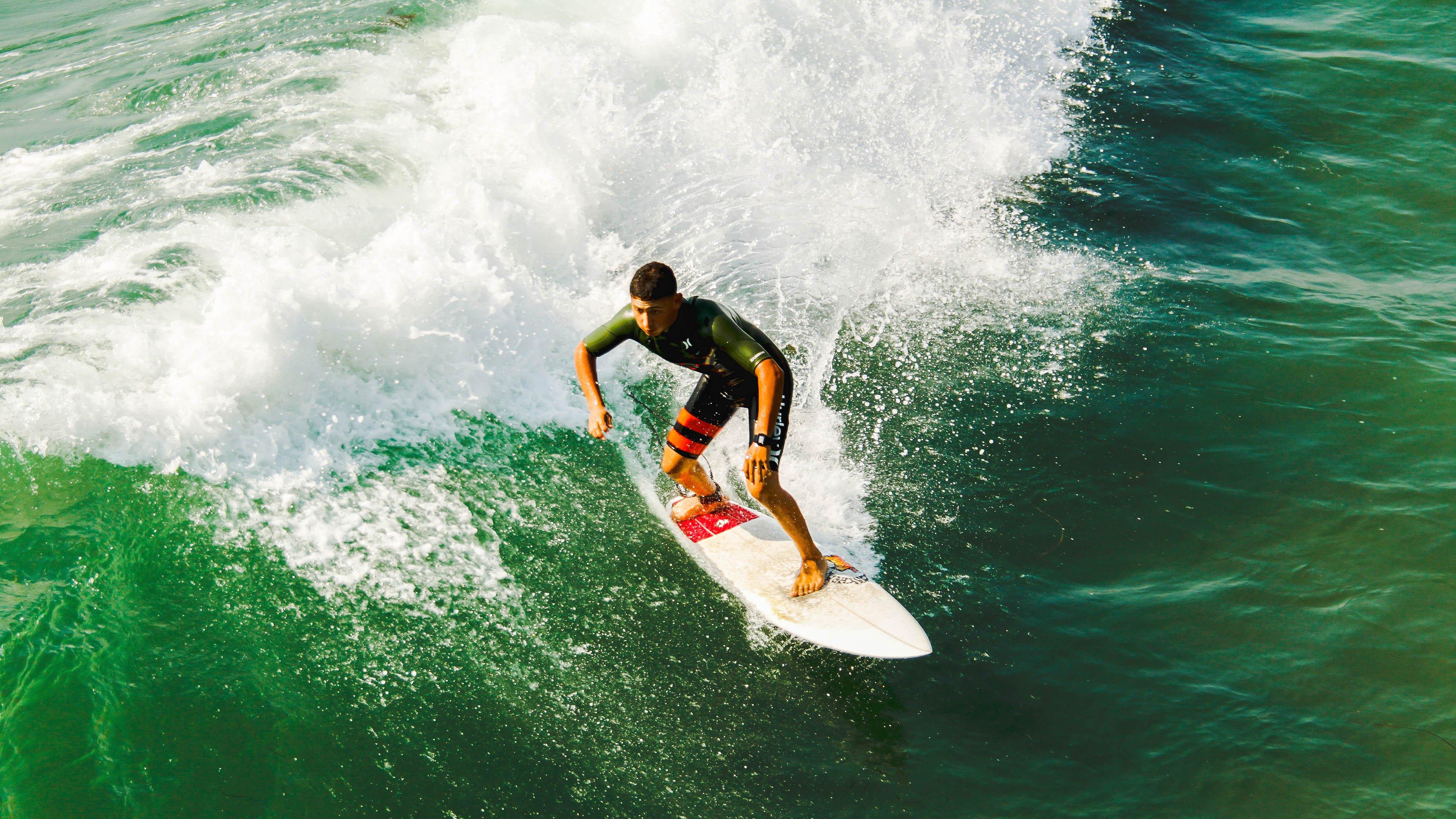 纳达尔关键破发点力克德约科维奇 晋级法网决赛