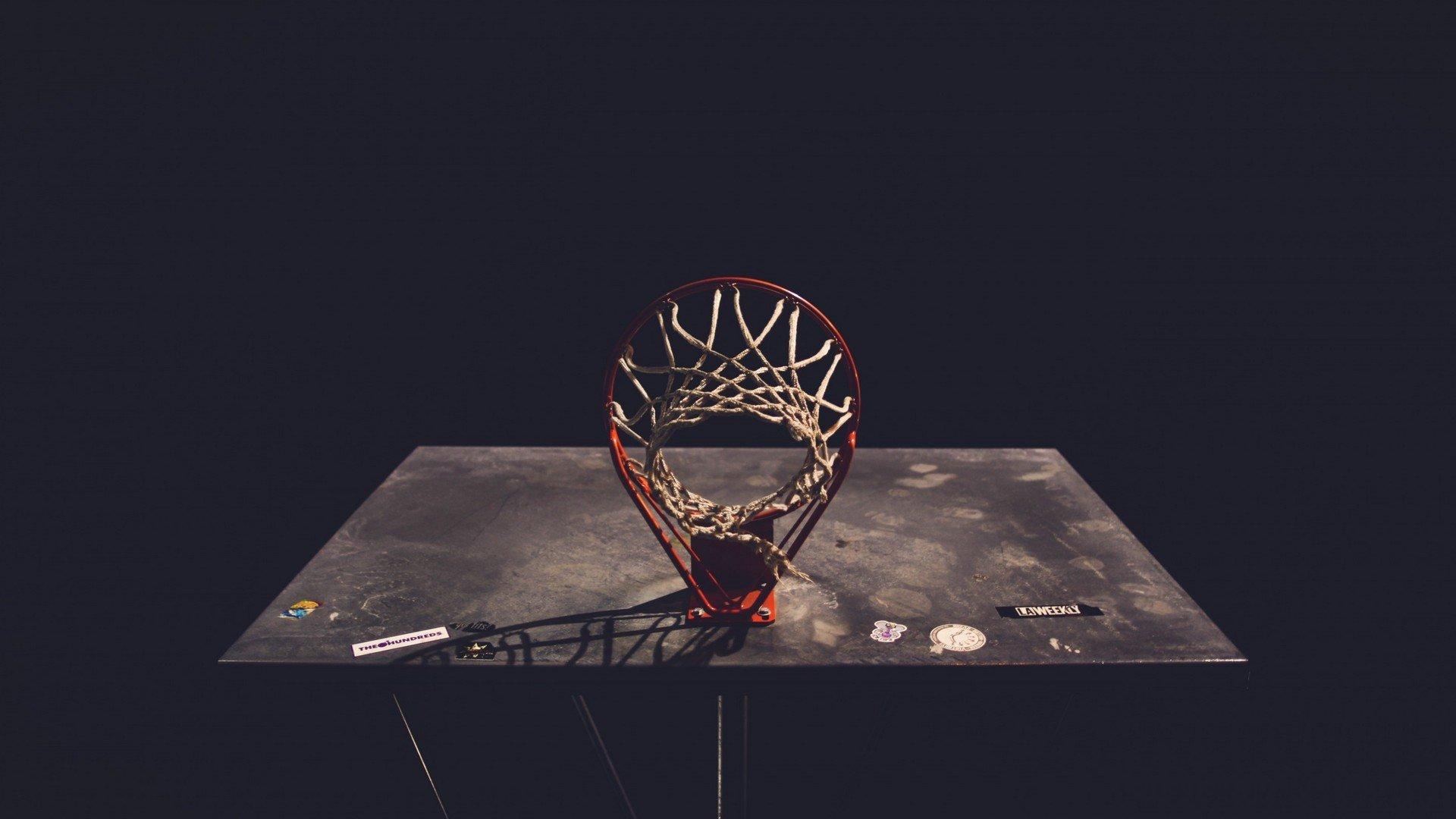 天才新星上演帽子戏法,助球队豪取三连胜